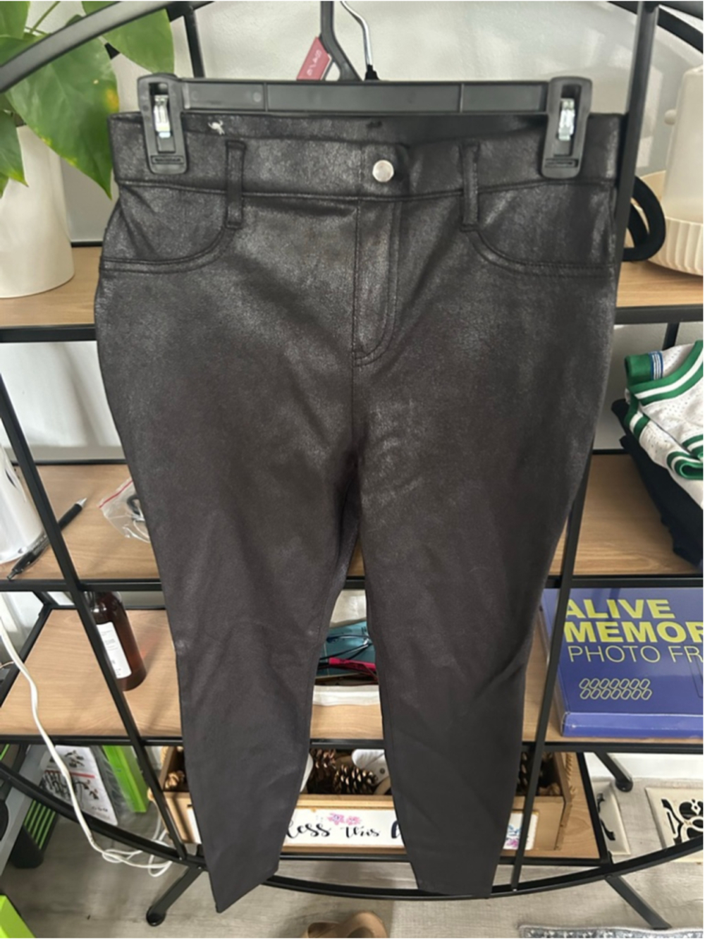 Women's Time and Tru Black Coated Skinny Pants M - Picture 1 of 3